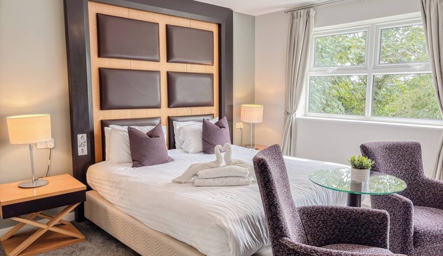 The Ivy Bush Royal Hotel By Compass Hospitality