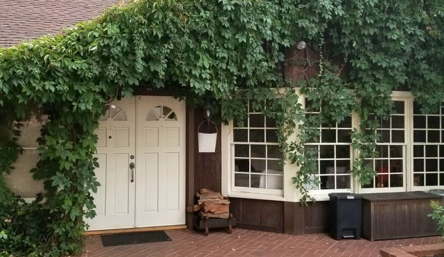 The Ivy House + The Carriage House at Sacred Mountain
