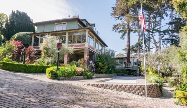 The Jabberwock Bed & Breakfast