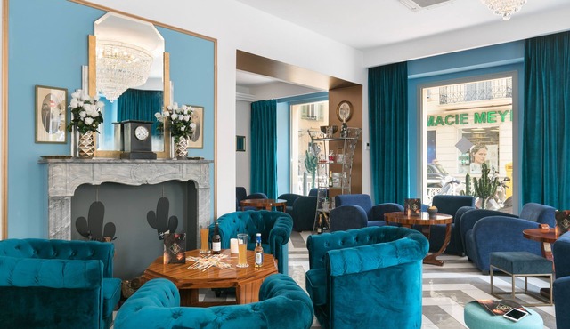 The Jay Hotel by HappyCulture