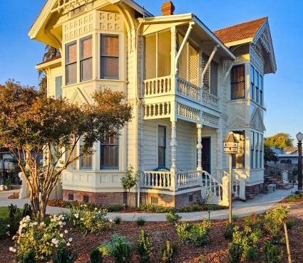 The JD Hyde Historic Inn
