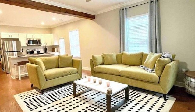 The Jefferson Weekend Haven Prime Location