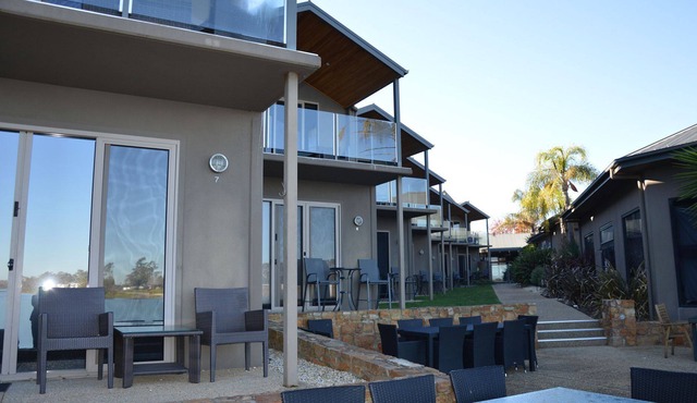 The Jetty - Boutique Resort style accommodation