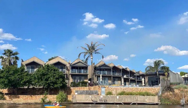 The Jetty Executive, Unit 15