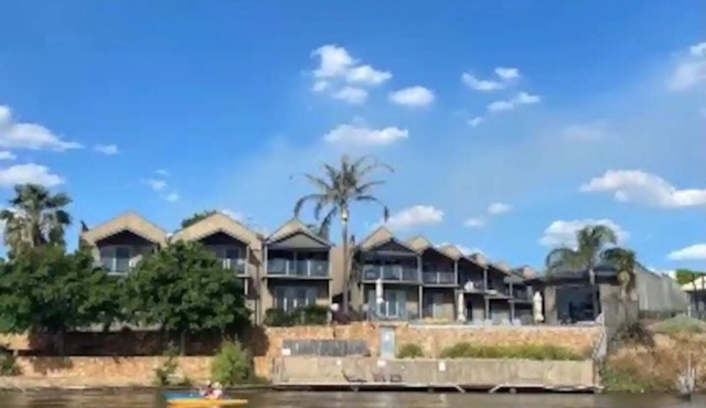 The Jetty Penthouse, Unit 9