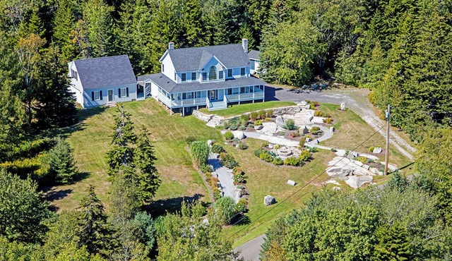 THE JEWELL - Town of St George