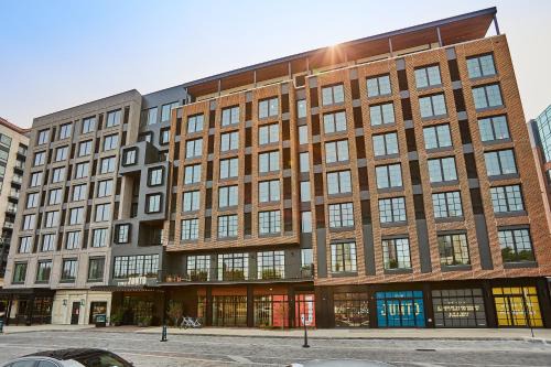 The Junto Hotel