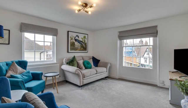 The Keep - Two Bedroom Apartment, Sleeps 4