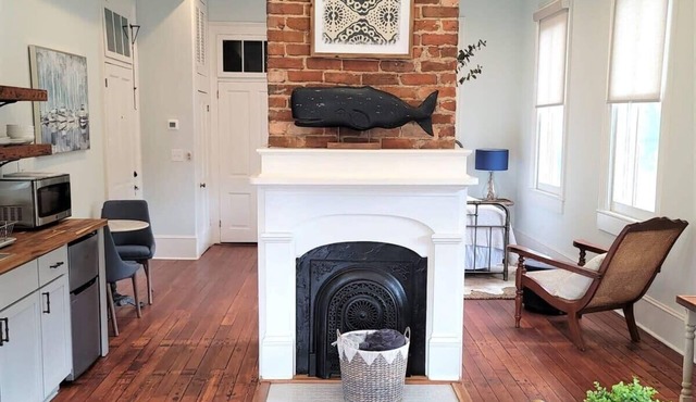 The Kelley House | Suite 2 - 1st floor