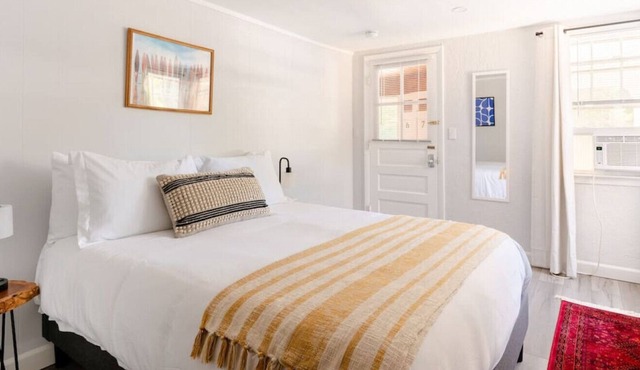 The Kelly Studio · Near Mystic, Casinos + USCGA