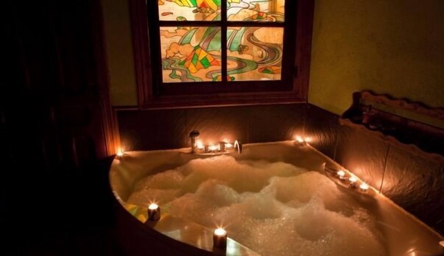 The Kender House for 2 people