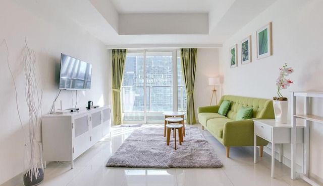 The Kensington Royal Suites W/ Free parking & Wifi