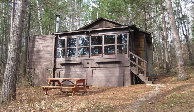 The King's Cottage ~ A Very Quiet Northwoods Retreat/Abuts Bearskin State Trail