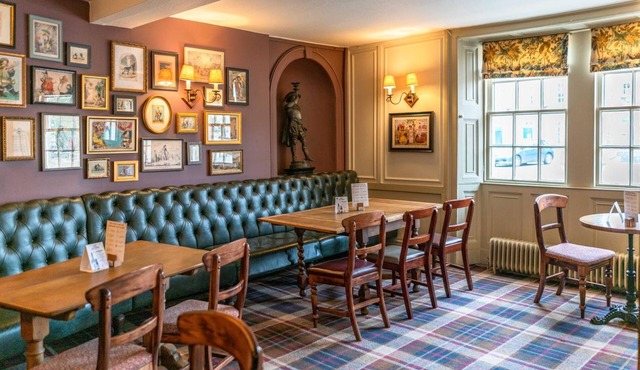 The Kings Arms Hotel - Inn