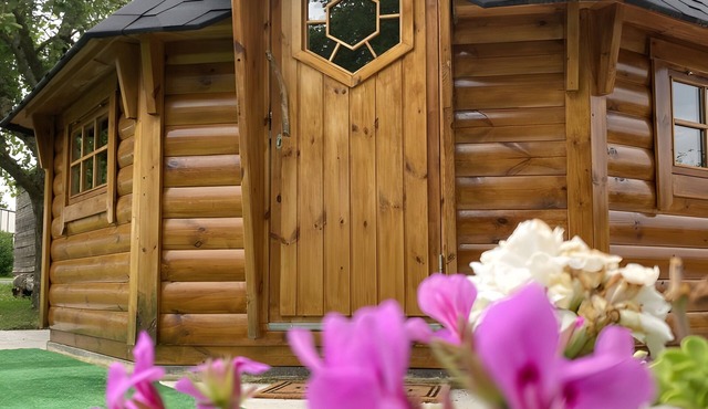 The Kota du Paradou in Givet – Unique Finnish Cabin Experience