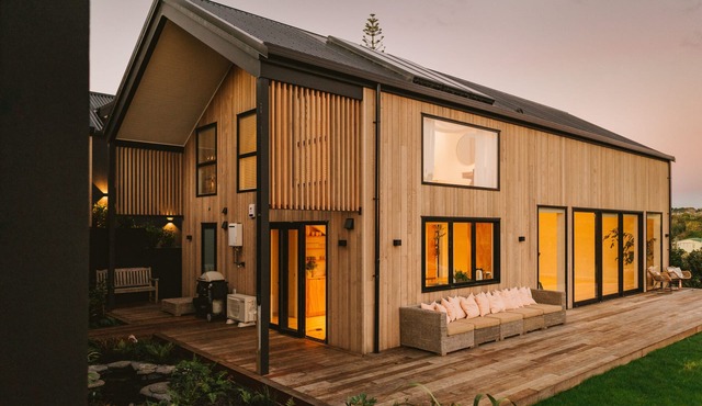 The KULA Shala - Muriwai Beach