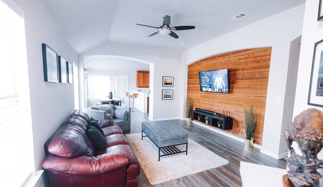 The Ladera House