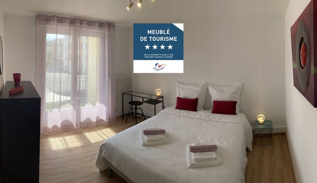 The ladybug apartment, very nice 70m2 near downtown