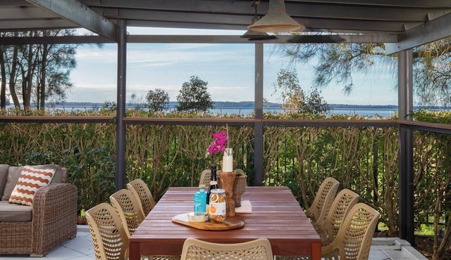 The Lake Haus Spacious Waterfront Escape with Pool