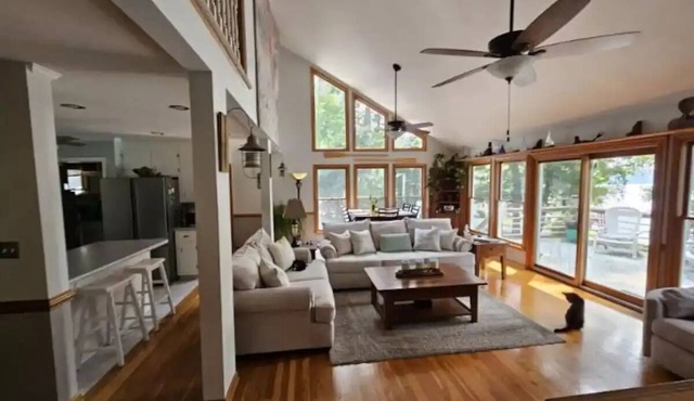 The lake house at lake chesdin
