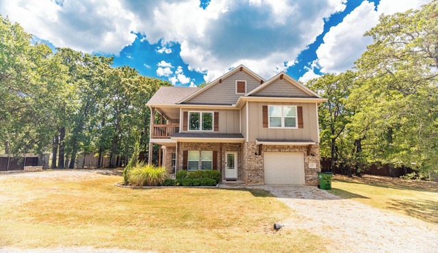 The Lake House at Lake Texoma