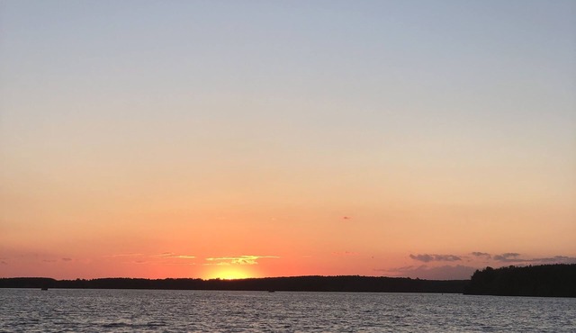 The Lake House on DuBay