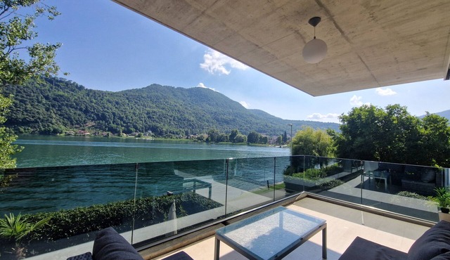 The Lake House - Swisshomebnb