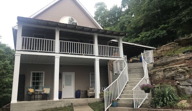 The Lake View Escape at Dale Hollow Lake