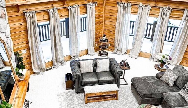 The Lakefront Lodge near CHQ Institution