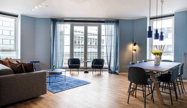 The Lakes 3BR penthouse by Daniel & Jacob's