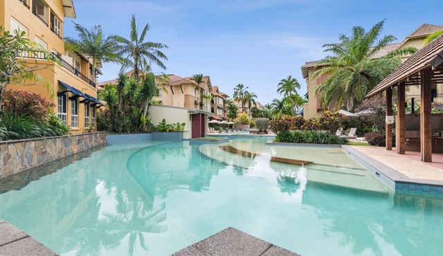 The Lakes Resort Private Apartment 2 bedroom Cairns North
