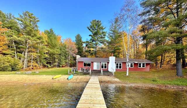 The Lakeside Hideaway