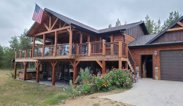 The Land in the Pines-Cabin