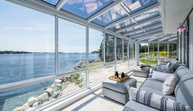 The Land Yacht – Indoor Pool, Hot Tub, Solarium Lounge & Sublime Ocean Views