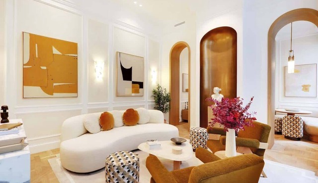 The Lander - Serviced 2BR/2BA - Louvre III