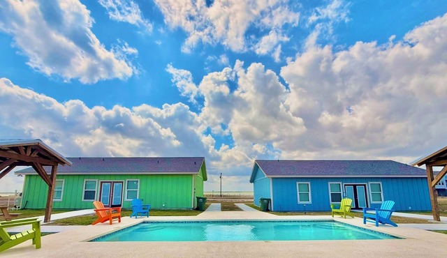 The Landing at Riviera Beach-Blue House-3 Bedroom, 2 bath with Shared Pool