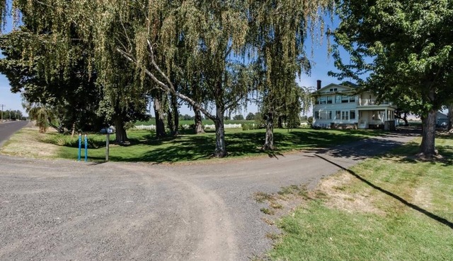 The Lasater Ranch - country comfort, close to wineries