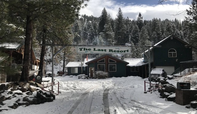 The Last Resort - Lodge in Central Idaho wilderness