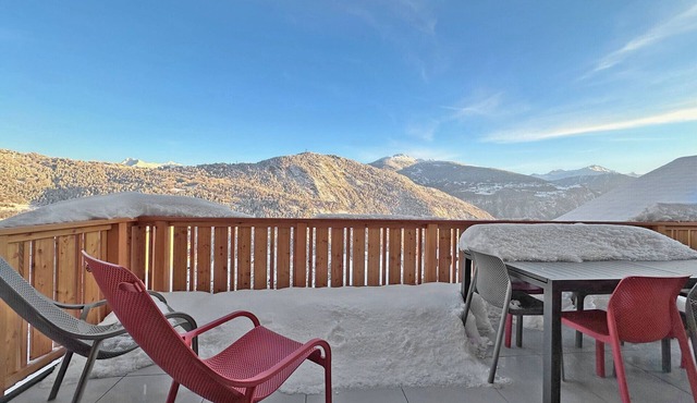 The Laughing Cow - 10 mns from Sion and ski