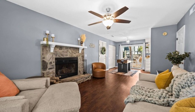 The Laurel Oak House