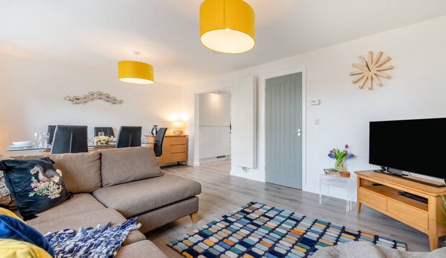 The Lawley - Three Bedroom House, Sleeps 5