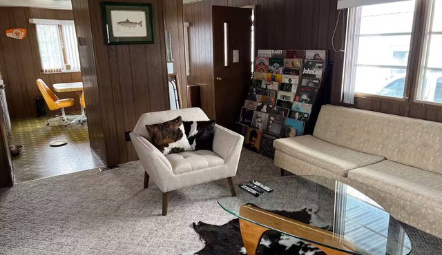 The ledengary Bighorn river where trout dreams come true.