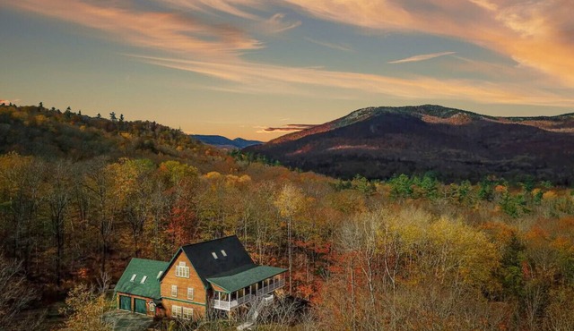 The Ledges Estate | 4100 ft.² Luxe Mountain Home