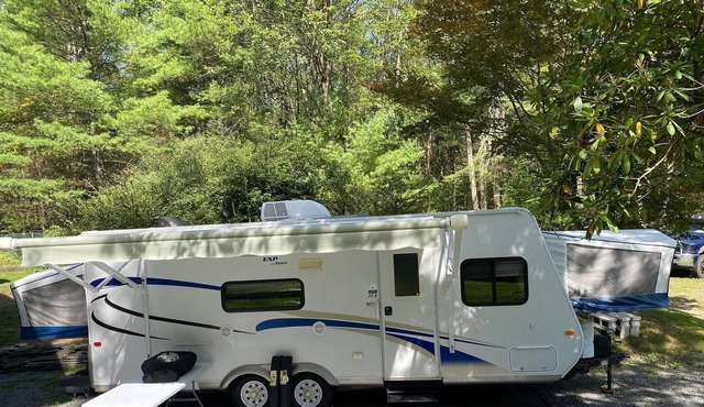 The Light & Cozy Glamper