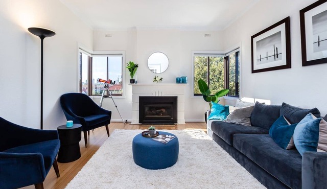 The Lighthouse Character filled Abode near Beach