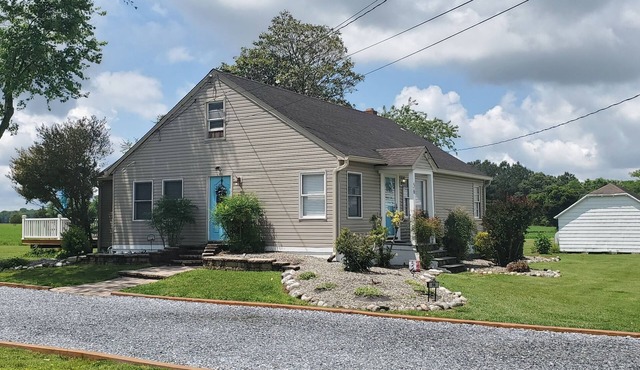 The Lighthouse Cottage. Close to Ocean City, MD and Fenwick Island, DE. PETS OK