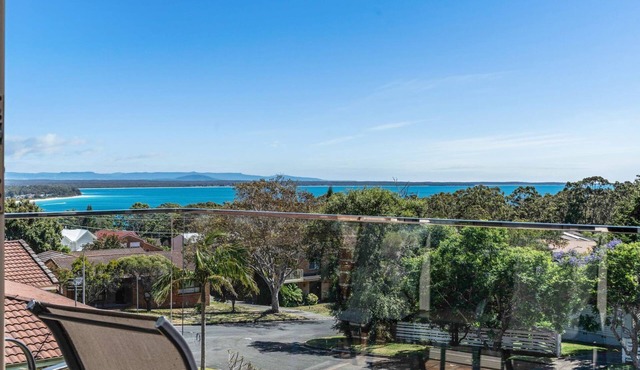 The Lighthouse, Vincentia