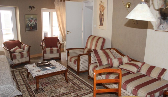 The Lilacs - The Flowers of Thann