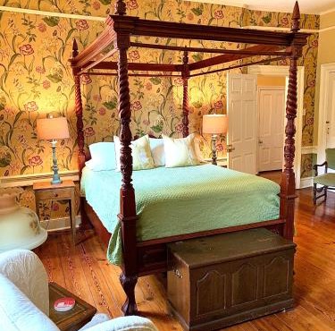 The Lily Inn - Burlington