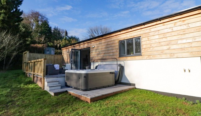 THE LINHAY, family friendly, luxury holiday cottage in Tiverton